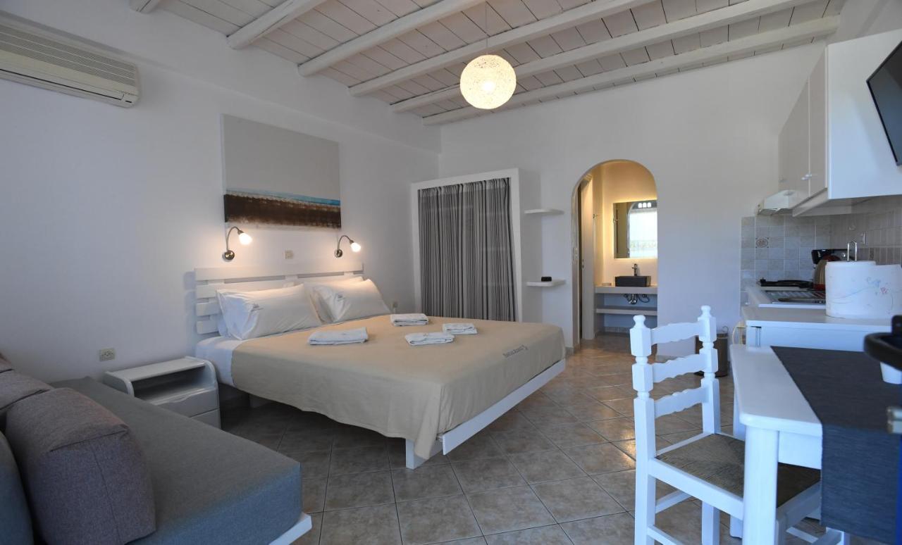 Nostos Beachfront Apartments & Studios Agios Ioannis  Exterior photo