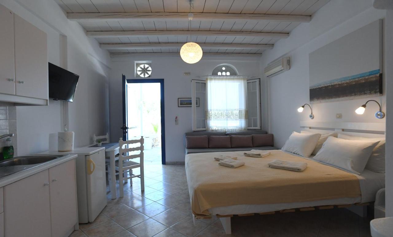 Nostos Beachfront Apartments & Studios Agios Ioannis  Exterior photo